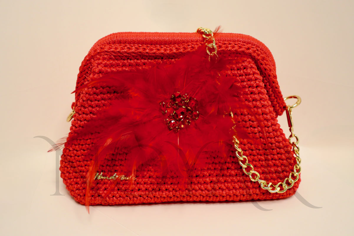 Ivory Pearl handmade crochet bag by NOYAR in UAE